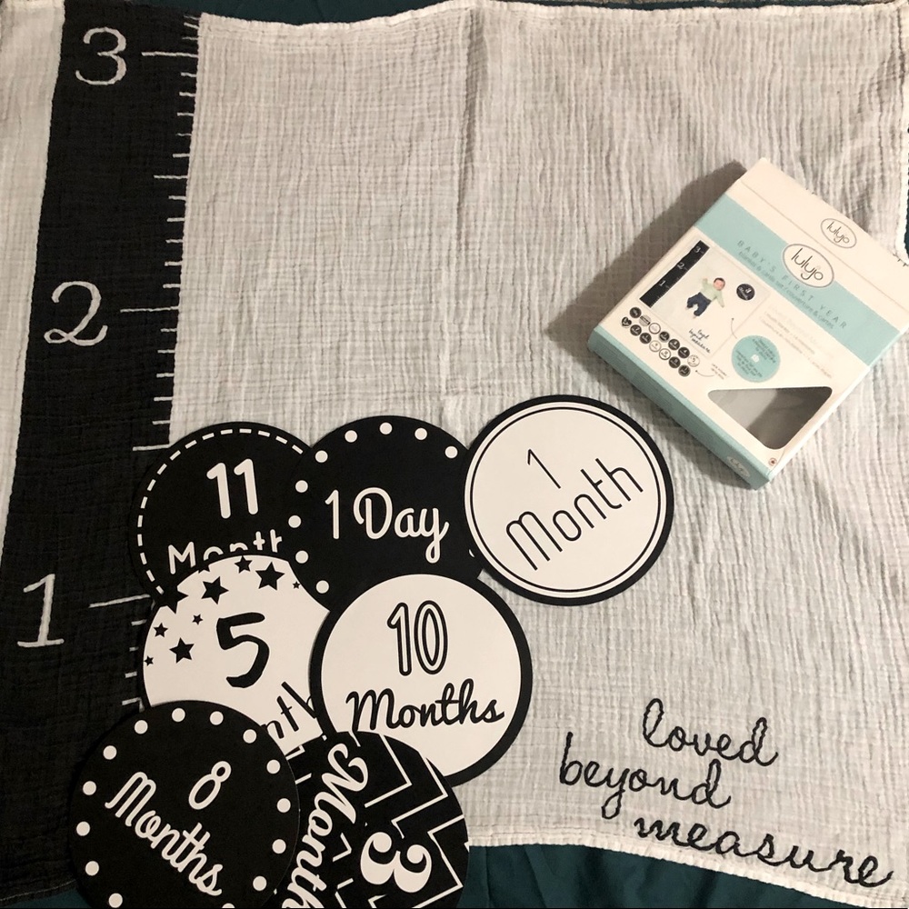 Baby’s First Year Photo Prop Set